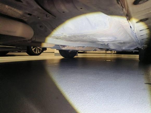 [深圳·粤X] 二手丰田YARiS L 致炫2015款 1.5E 自动魅动版