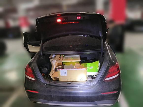 [南京·苏A] 二手奔驰奔驰E级2018款 改款 E 320 L 运动型 4MATIC