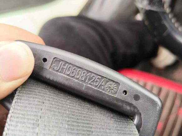 [嘉兴·皖K] 二手红旗红旗H52018款 30TD 型动版