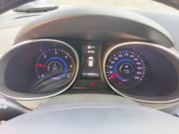 [广州·粤A] 二手现代格越2013款 2.2T 7座四驱舒适版