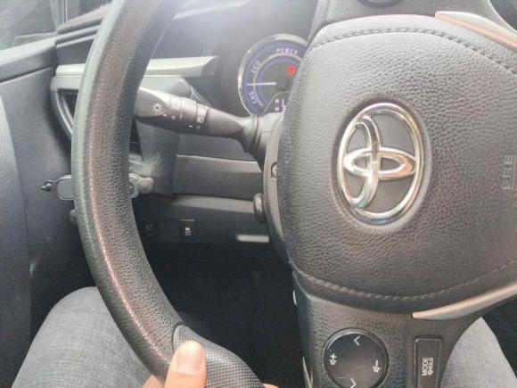 [广州·粤A] 二手丰田雷凌2016款 双擎 1.8H GS E-CVT精英天窗版