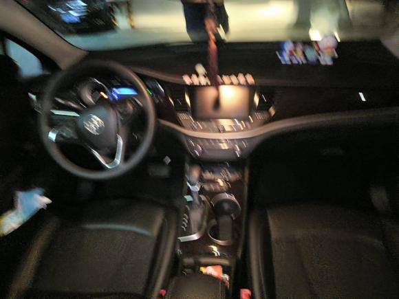 [南通·苏F] 二手别克威朗2018款 三厢 20T 双离合领先型