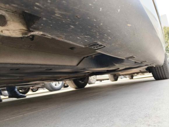 [南京·苏A] 二手雪铁龙雪铁龙C52014款 1.6T 自动尊享型