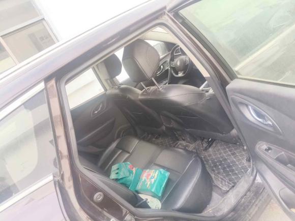 [上海·赣G] 二手雷诺科雷嘉2016款 2.0L 两驱领先版