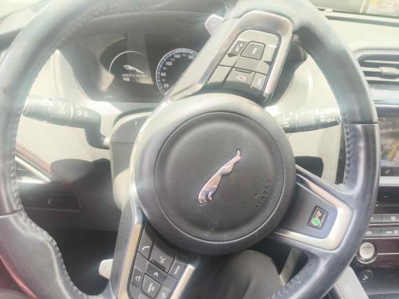 [上海·沪C] 二手捷豹捷豹F-PACE2018款 2.0T 四驱R-Sport运动版