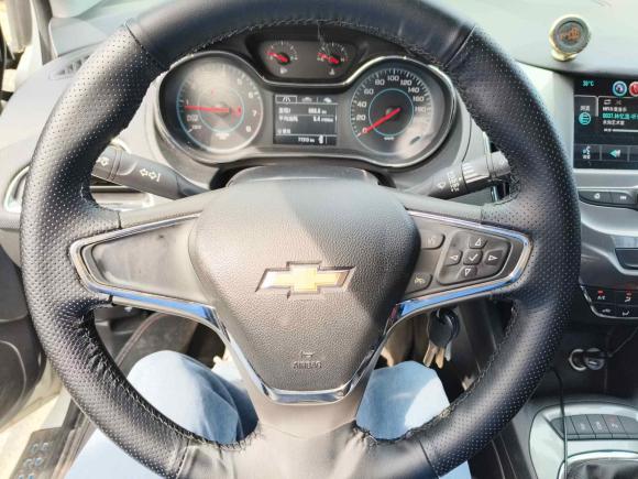 [深圳·粤B] 二手雪佛兰科鲁兹2017款 1.5L 手动炫锋版