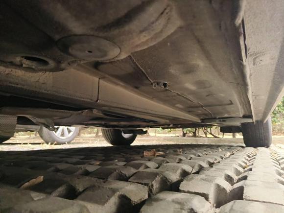 [无锡·苏B] 二手标致标致4082014款 1.8L 自动豪华版