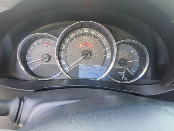 [青岛·鲁B] 二手丰田卡罗拉2017款 改款 1.6L S-CVT GL