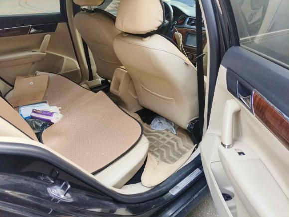 [成都·川B] 二手大众朗逸2013款 1.4TSI 手动豪华版