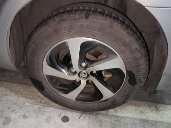 [深圳·粤B] 二手丰田雷凌2017款 改款双擎 1.8H GS E-CVT精英天窗版 国VI