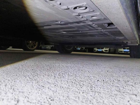 [宁波·浙B] 二手蔚来蔚来ES82018款 355KM 基准版 七座版