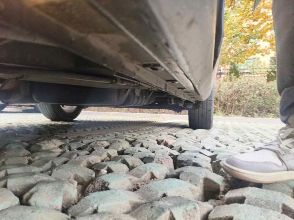 [青岛·鲁B] 二手别克别克GL82014款 2.4L CT豪华商务舒适版