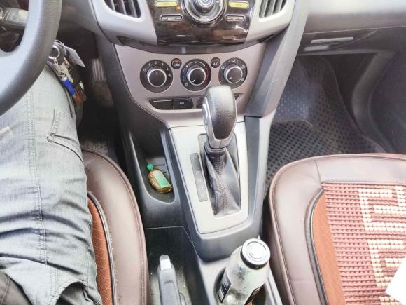 [合肥·皖A] 二手福特福克斯2012款 两厢 1.6L 自动舒适型