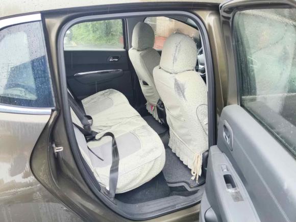 [芜湖·皖B] 二手标致标致30082013款 2.0L 手动经典版