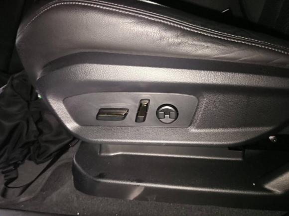 [深圳·粤B] 二手蔚来蔚来ES82022款 100kWh 六座版