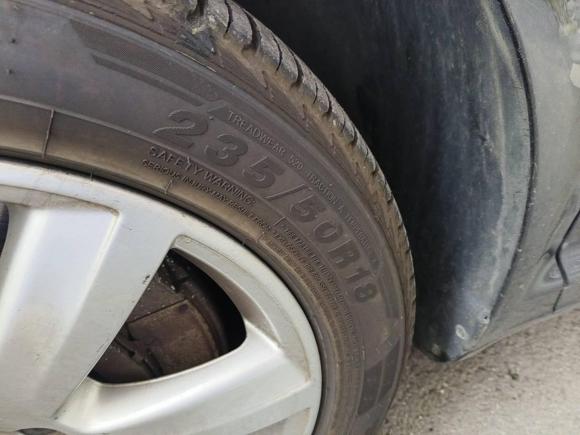 [上海·沪E] 二手大众辉腾2011款 3.6L V6 5座加长Individual版