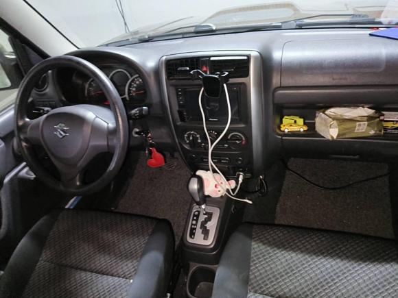 [济南·鲁A] 二手铃木吉姆尼2015款 1.3 AT JLX导航版