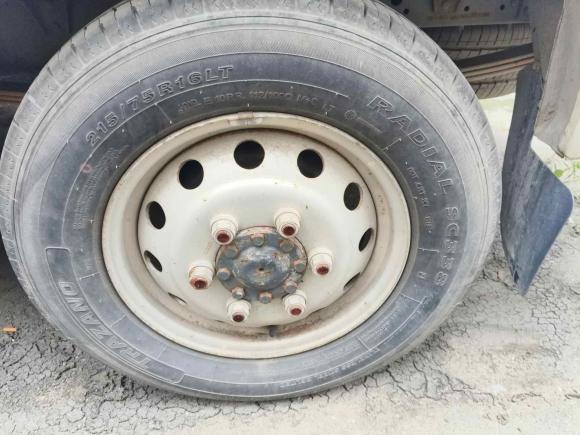 [上海·沪A] 二手依维柯依维柯得意2014款 2.8T-A35 NJ6494ACZ43S4