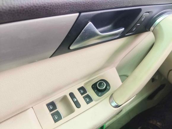 [武汉·鄂A] 二手大众迈腾2012款 改款 1.8TSI 领先型