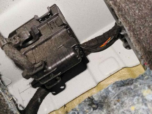 [广州·粤A] 二手别克昂科拉2014款 1.4T 自动两驱都市精英型