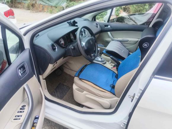 [成都·川A] 二手标致标致4082013款 1.6L 自动舒适版