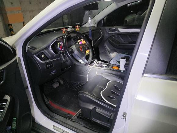 [青岛·鲁B] 二手荣威荣威RX5新能源2017款 ERX5 EV400 电动互联网豪华版