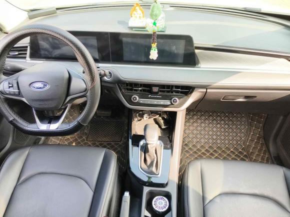 [南昌·赣A] 二手福特福睿斯2021款 1.5L 自动钻石版