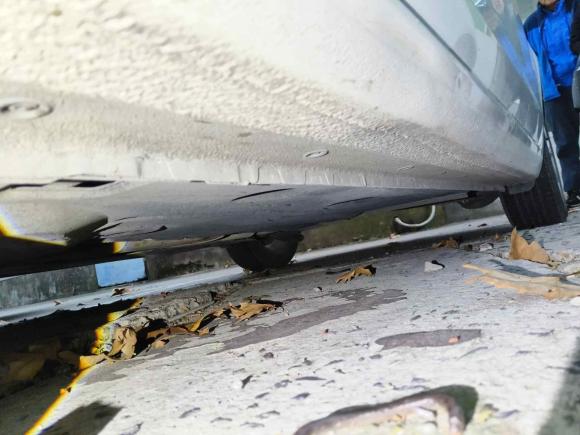 [南京·苏A] 二手福特福睿斯2015款 1.5L 自动时尚型