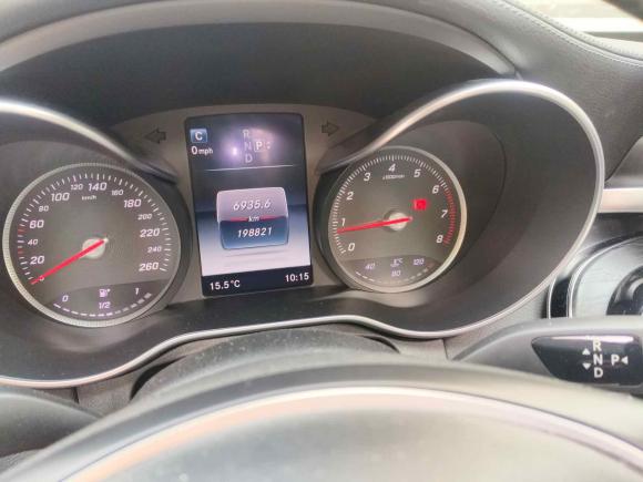 [广州·粤A] 二手奔驰奔驰C级2015款 改款 C 180 L 运动型