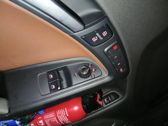 [深圳·粤B] 二手奥迪奥迪A52010款 3.2 coupe quattro