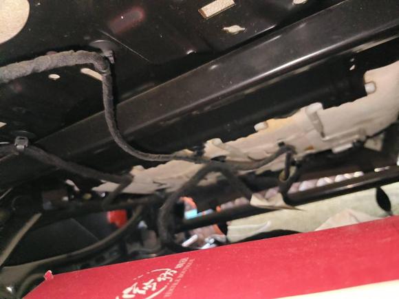 [济南·鲁A] 二手别克别克GL62018款 18T 6座尊贵型