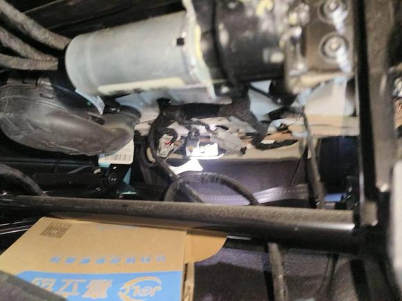 [深圳·粤B] 二手蔚来蔚来ES82018款 355KM 基准版 六座版