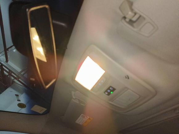 [广州·粤A] 二手别克别克GL82021款 陆上公务舱 652T 豪华型