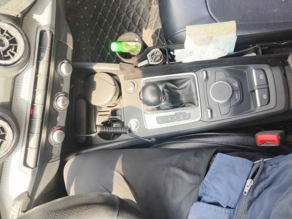 [上海·沪D] 二手奥迪奥迪Q2L2020款 35 TFSI 进取动感型