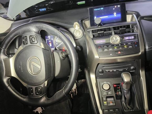 [成都·川A] 二手雷克萨斯雷克萨斯NX2015款 200 前驱 锋行版