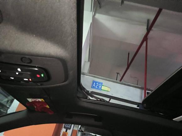 [苏州·苏U] 二手奥迪奥迪A4L2023款 40 TFSI 豪华动感型