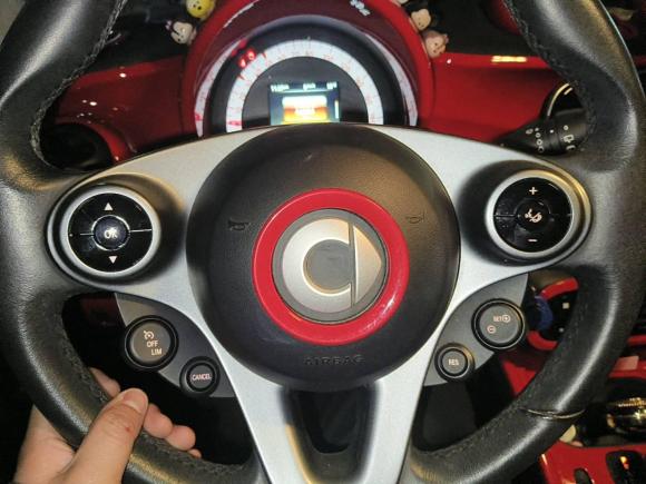 [西安·陕U] 二手smartsmart forfour2018款 1.0L 52千瓦激情版