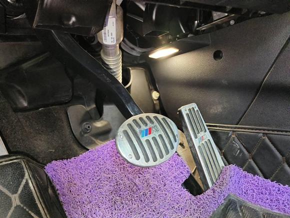 [深圳·粤B] 二手宝马宝马1系2018款 改款 120i 设计套装型