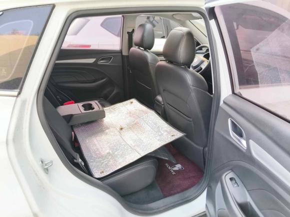 [无锡·苏B] 二手荣威荣威RX32018款 18T 自动旗舰型