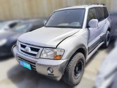 [济南·鲁A] 三菱帕杰罗2011款 V73 3.0L AT GLX