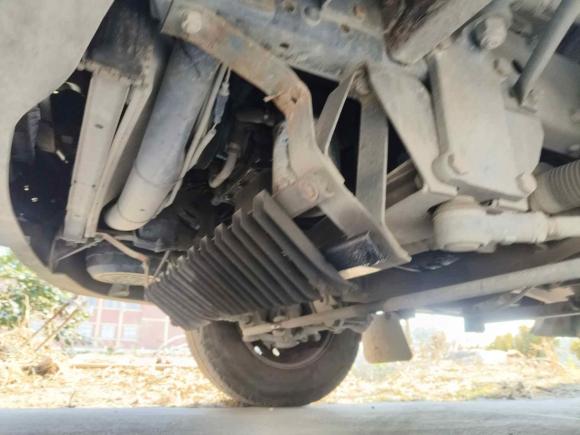 [宁波·浙B] 二手依维柯依维柯褒迪2017款 2.5T经典A32客车中顶6-7座47Z5