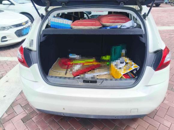 [济南·鲁A] 二手标致标致308S2015款 1.2T 自动劲驰版
