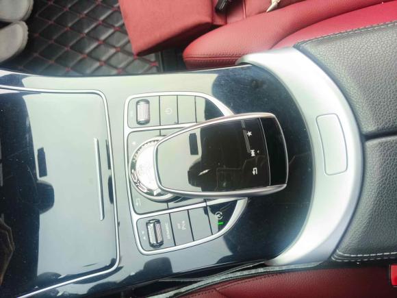 [上海·桂B] 二手奔驰奔驰C级2017款 改款 C 200 运动版