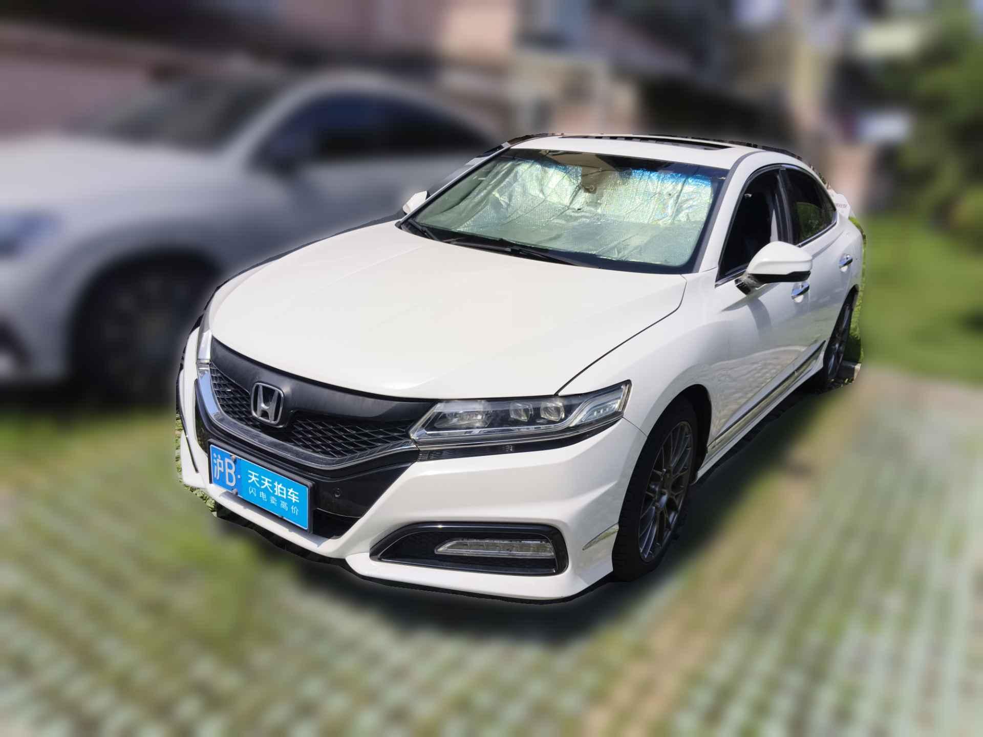 [上海·沪B] 本田思铂睿2015款 2.0L 尊贵版