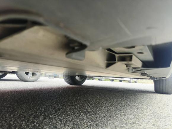 [苏州·苏E] 二手埃安AION V2023款 Plus 70 智享七座版 三元锂