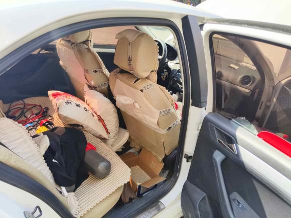 [成都·川A] 二手大众捷达2013款 1.6L 自动舒适型