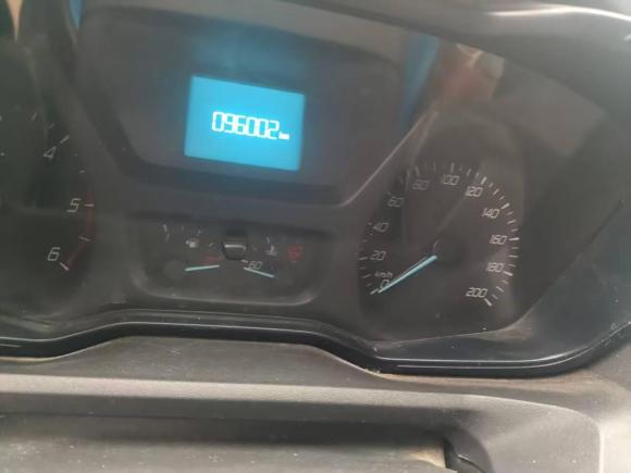 [武汉·鄂A] 二手福特全顺2017款 2.0T柴油多功能商用车短轴中顶国IV