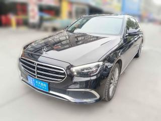 奔驰奔驰E级2022款 改款 E 300 L 豪华型