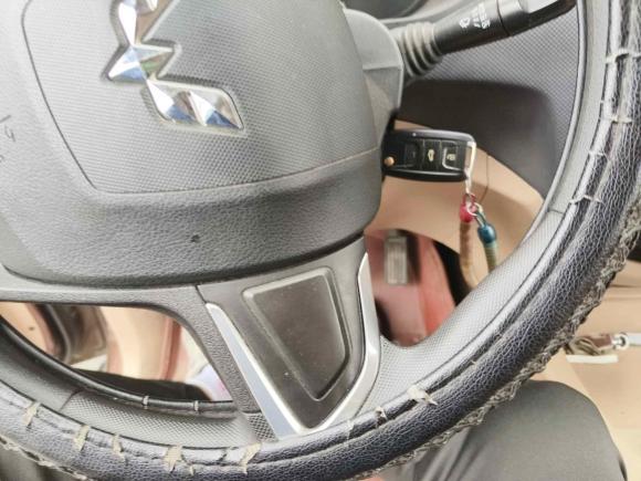 [南通·苏F] 二手五菱汽车五菱宏光2014款 1.5L S舒适型