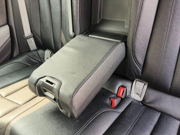 [无锡·苏B] 二手奥迪奥迪A4L2017款 40 TFSI 进取型